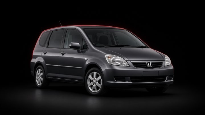 Honda FR-V